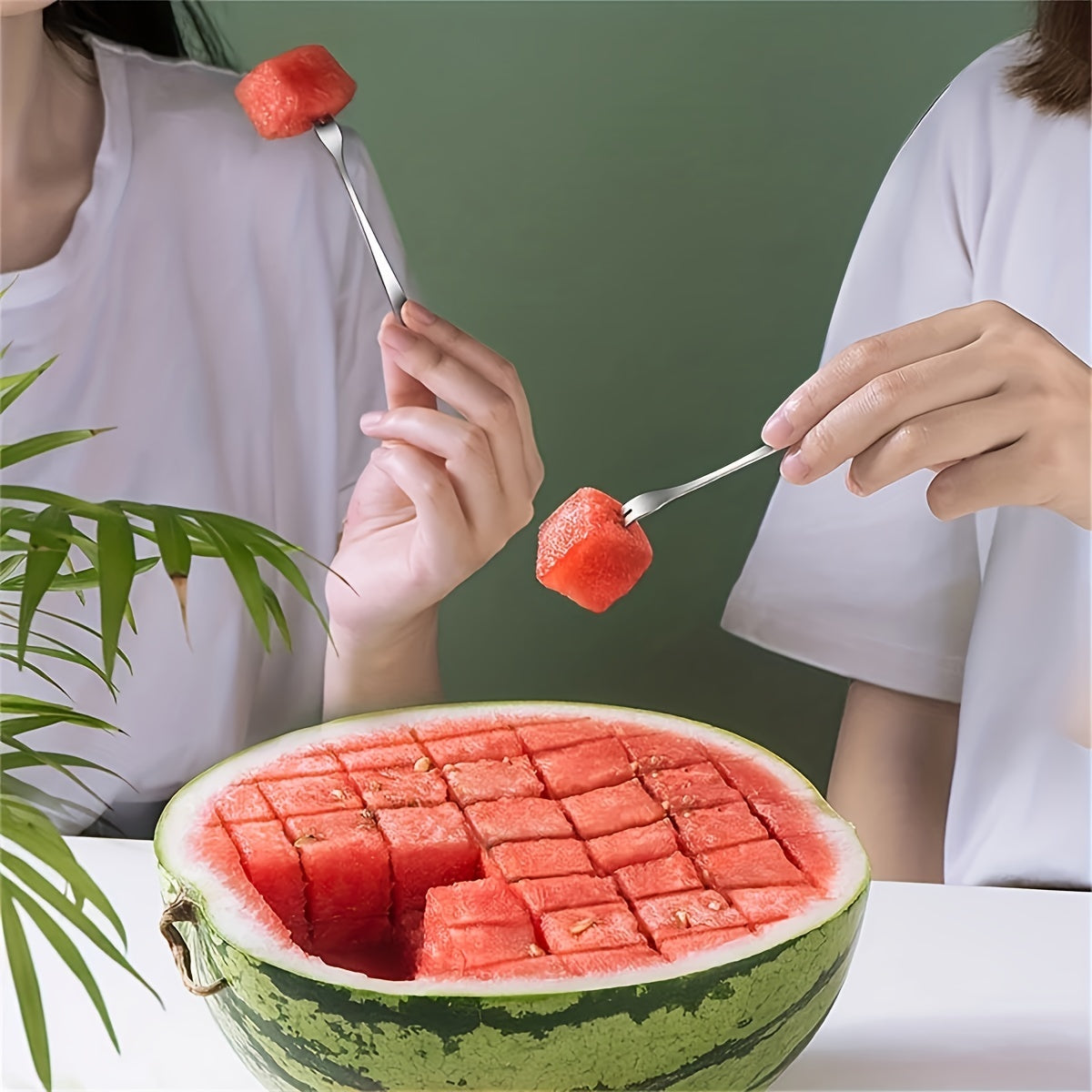 3pcs Stainless Steel Watermelon Slicer, Creative Watermelon Cutter, Reusable Fruit Divider With 2 Forks, Kitchen Gadgets, Kitchen Supplies